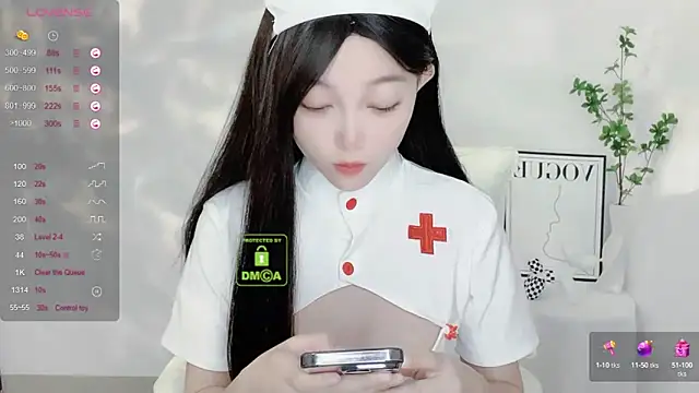 Happy-Minnie online show from December 2, 2024, 11:02 pm