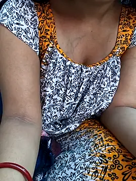 MUMTAJ-1 online show from April 13, 2026, 1:42 am