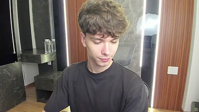 calvin love you online show from March 30, 2026, 5:14 pm