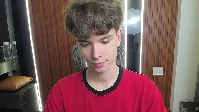 calvin love you online show from April 14, 2026, 5:18 pm