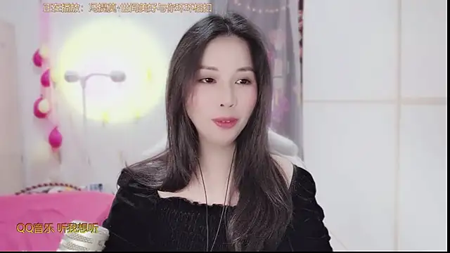 Snapshot of HK_angelchloe chatting on March 9, 2025, 4:38 am HK angelchloe online show from March 9, 2025, 4:38 am