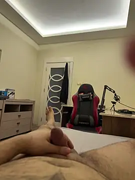 Snapshot of 31cektirenbatuu chatting on March 25, 2026, 10:08 pm 31cektirenbatuu online show from March 25, 2026, 10:08 pm