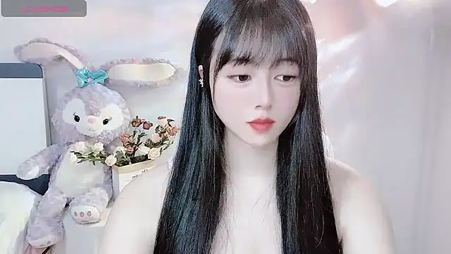 Snapshot of Lydia_170 chatting on February 28, 2025, 1:47 am Lydia 170 online show from February 28, 2025, 1:47 am