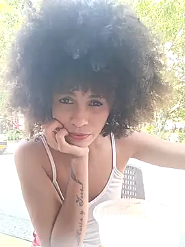 Snapshot of BlairSamy chatting on October 16, 2025, 7:22 pm BlairSamy online show from October 16, 2025, 7:22 pm