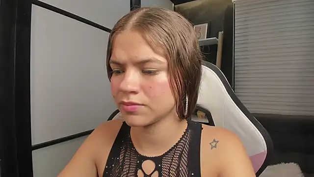 Snapshot of PaigeJayden chatting on March 10, 2025, 8:12 pm PaigeJayden online show from March 10, 2025, 8:12 pm