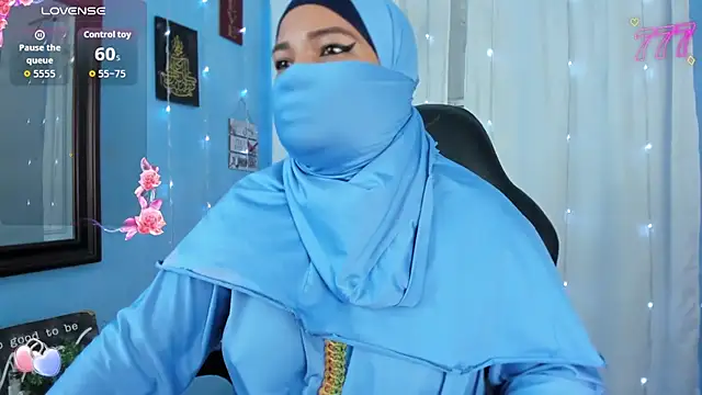 Snapshot of Falak-Yasin chatting on May 12, 2026, 12:11 pm Falak-Yasin online show from May 12, 2026, 12:11 pm