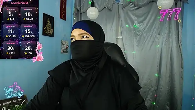 Snapshot of Falak-Yasin chatting on January 17, 2026, 12:20 pm Falak-Yasin online show from January 17, 2026, 12:20 pm