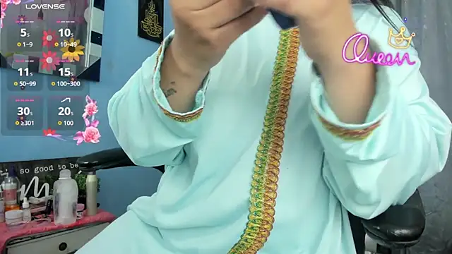 Snapshot of Falak-Yasin chatting on February 11, 2026, 12:16 pm Falak-Yasin online show from February 11, 2026, 12:16 pm