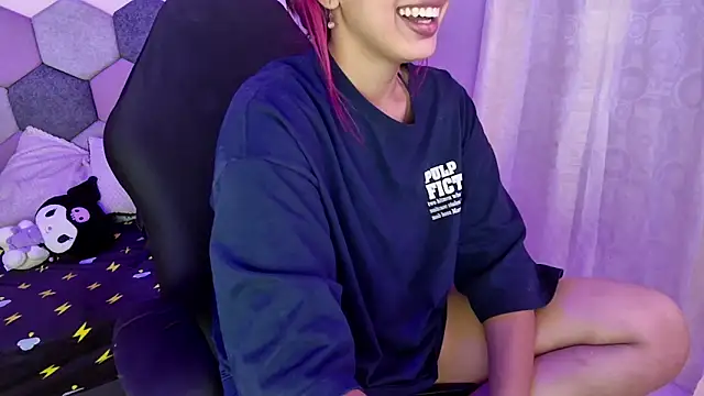 Horny tgn online show from February 5, 2026, 6:15 pm