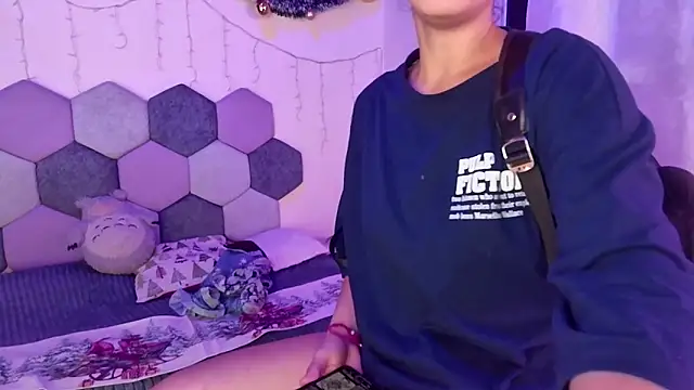 Snapshot of Horny_tgn chatting on November 30, 2025, 3:24 pm Horny tgn online show from November 30, 2025, 3:24 pm