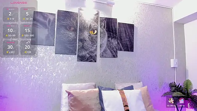 lilicooper  online show from October 22, 2025, 8:08 pm