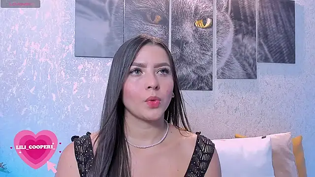 lilicooper  online show from March 7, 2025, 8:22 pm