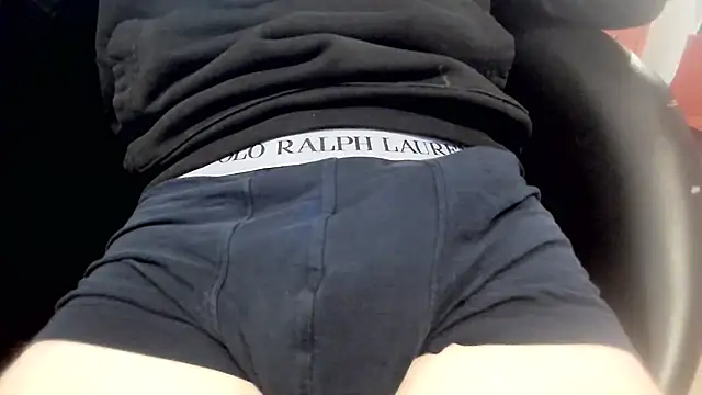 edoouuu online show from February 26, 2025, 12:09 am