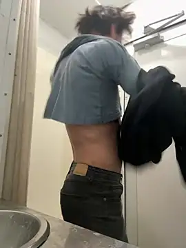 Snapshot of Natural_sexy33 chatting on January 16, 2025, 9:30 pm Natural sexy33 online show from January 16, 2025, 9:30 pm