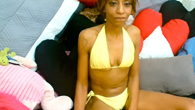 Snapshot of Nubiangiggles chatting on March 19, 2025, 3:30 am Nubiangiggles online show from March 19, 2025, 3:30 am