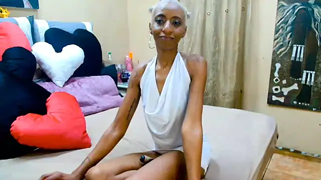 Snapshot of Nubiangiggles chatting on February 14, 2025, 11:53 pm Nubiangiggles online show from February 14, 2025, 11:53 pm