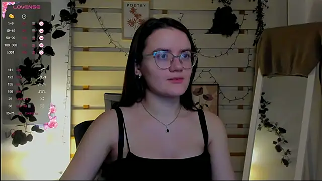 Snapshot of Josephine_jo chatting on February 28, 2026, 6:57 am Josephine jo online show from February 28, 2026, 6:57 am