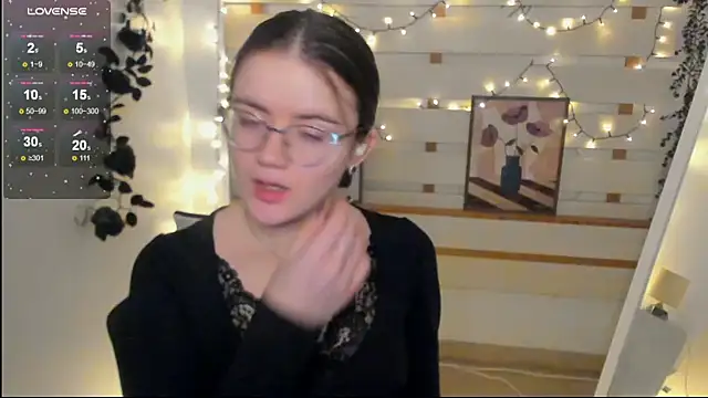 Snapshot of Josephine_jo chatting on February 7, 2026, 8:00 am Josephine jo online show from February 7, 2026, 8:00 am