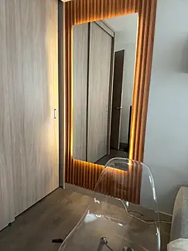 FridaKlein online show from September 26, 2025, 8:05 pm