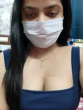 Snapshot of Myloveurvi chatting on September 9, 2025, 10:25 am Myloveurvi online show from September 9, 2025, 10:25 am