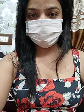 Snapshot of Myloveurvi chatting on March 3, 2025, 7:07 pm Myloveurvi online show from March 3, 2025, 7:07 pm