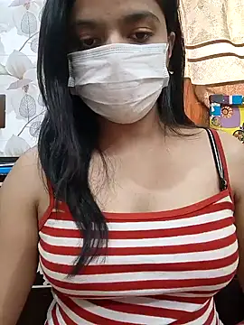 Snapshot of Myloveurvi chatting on January 25, 2025, 8:53 am Myloveurvi online show from January 25, 2025, 8:53 am