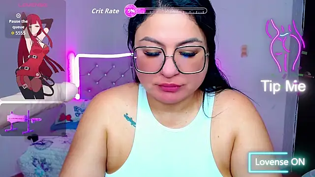 Snapshot of _curvy_latina chatting on September 19, 2025, 1:15 pm curvy latina online show from September 19, 2025, 1:15 pm