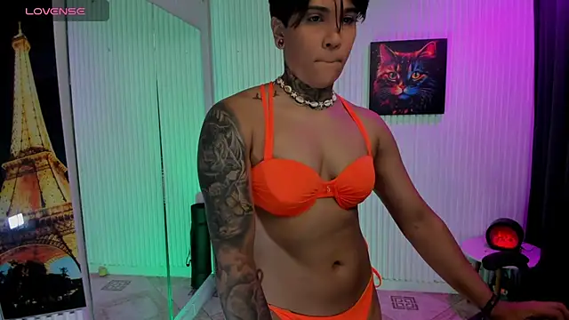 ZhoeStrong online show from May 23, 2026, 12:42 am