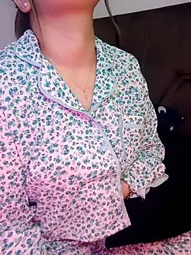 im here- online show from November 14, 2025, 12:58 am