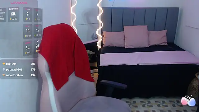 Snapshot of Krysstal_tay chatting on February 7, 2025, 6:13 pm Krysstal tay online show from February 7, 2025, 6:13 pm