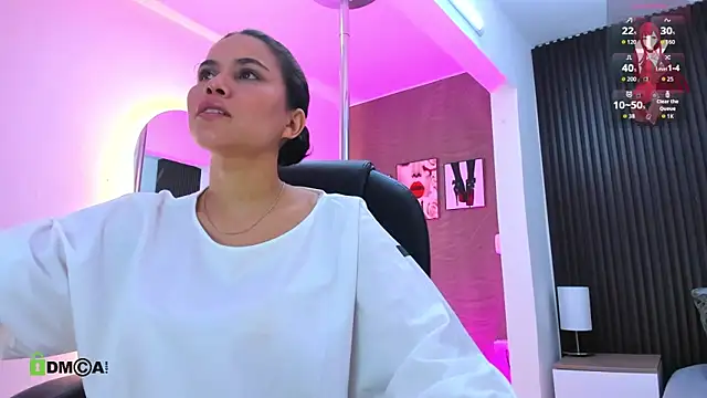 natasha  jackson online show from November 13, 2025, 12:31 pm