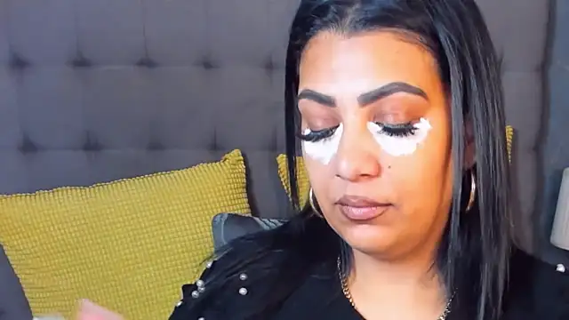 AmyCubes online show from February 4, 2026, 4:07 am