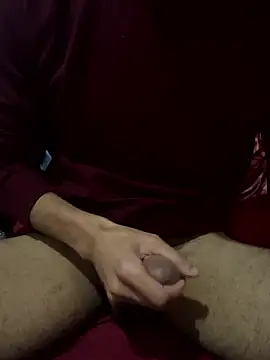 Young arabe online show from January 8, 2026, 12:27 am