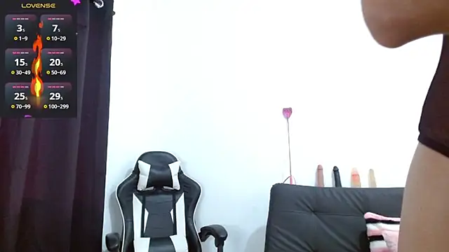 Snapshot of Kiara-Rider chatting on March 22, 2025, 8:48 pm Kiara-Rider online show from March 22, 2025, 8:48 pm