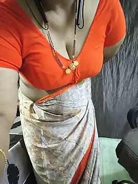 Snapshot of bhuvana555 chatting on May 23, 2026, 5:12 pm bhuvana555 online show from May 23, 2026, 5:12 pm