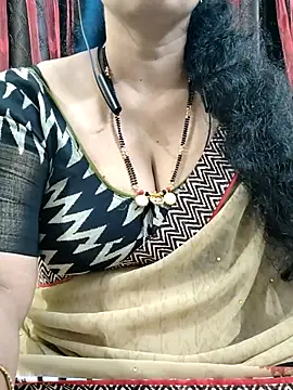 bhuvana555 online show from November 4, 2025, 4:55 pm