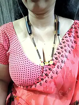 Snapshot of bhuvana555 chatting on May 16, 2026, 5:01 pm bhuvana555 online show from May 16, 2026, 5:01 pm