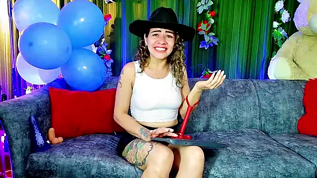 oriana thomson2 online show from February 24, 2025, 3:33 am