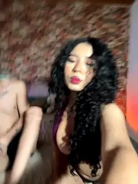 G Poseidon y Cloe online show from November 23, 2025, 9:58 pm