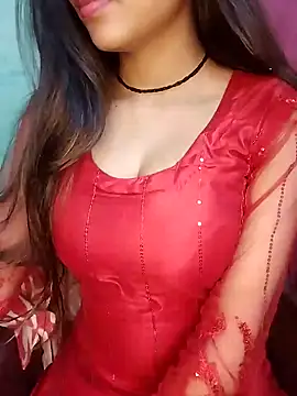 Sreya213 online show from January 6, 2025, 7:02 pm