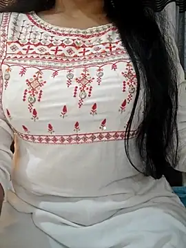 Rina777o online show from May 20, 2026, 5:10 pm