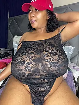 MayaPassion online show from June 1, 2026, 6:18 pm