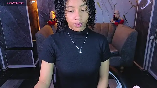 Violeth b online show from July 16, 2026, 1:52 pm