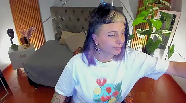 Snapshot of Amapola_07 chatting on December 31, 2024, 9:31 am Amapola 07 online show from December 31, 2024, 9:31 am