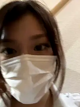 mio nyan  online show from October 3, 2025, 12:06 pm