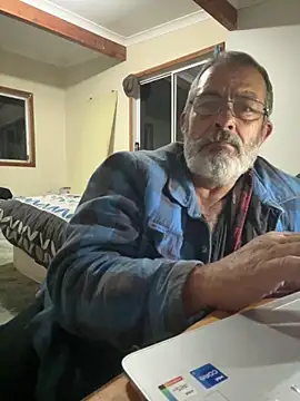 ausbod online show from May 15, 2026, 1:53 pm