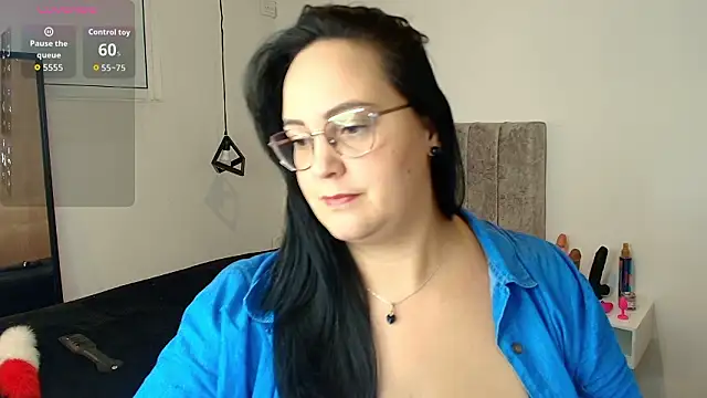 Snapshot of veronicabbw chatting on February 4, 2026, 12:22 pm veronicabbw online show from February 4, 2026, 12:22 pm