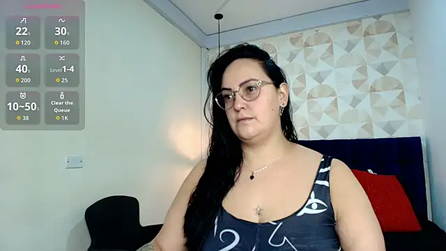 Snapshot of veronicabbw chatting on October 4, 2025, 12:17 pm veronicabbw online show from October 4, 2025, 12:17 pm
