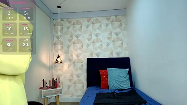 veronicabbw online show from October 13, 2025, 12:07 pm