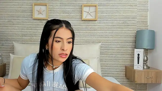 Snapshot of IssabellaLopez chatting on March 12, 2025, 7:47 pm IssabellaLopez online show from March 12, 2025, 7:47 pm